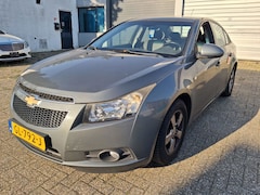 Chevrolet Cruze - 1.6 LS GEWOON LEUKE AUTO MET AIRCO SEDAN