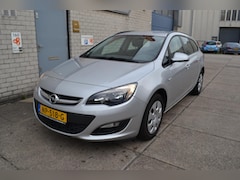 Opel Astra Sports Tourer - 1.4 Blitz1e eigenaar Airco