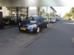 Kia Cee'd Sporty Wagon - 1.4 CVVT Seven 1e EIGENAAR / DEALER ONDERHOUDEN