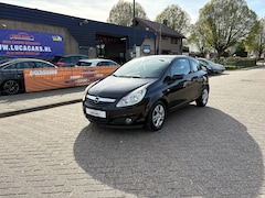 Opel Corsa - 1.4-16V Edition NIEUWE APK 2X SLEUTEL