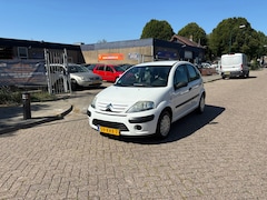 Citroën C3 - 1.4i Aardgas Prestige Airco 2X SLEUTEL + BOEKJES