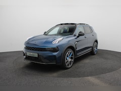 Lynk & Co 01 - 1.5 Zwarte hemel / Pano dak