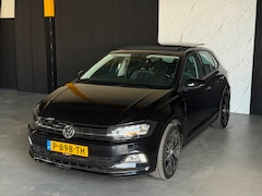 Volkswagen Polo - 1.0 TSI Comfortline AUTOMAAT PANO / PDC / CARPLAY SUPER STAAT