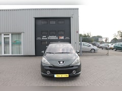 Peugeot 207 - 1.6 VTi XS
