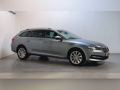 Skoda Superb Combi - 1.5 TSI 150pk DSG ACT Business Edition Adaptive Cruise Navigatie DAB+ App-Connect