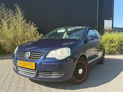 Volkswagen Polo - 1.4-16V Comfortline