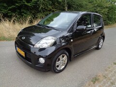 Daihatsu Sirion 2 - 1.3-16V Sport Airco 82000 NL km's NAP