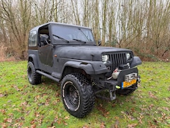 Jeep Wrangler - 2.5 HARDTOP *Advertentie lezen