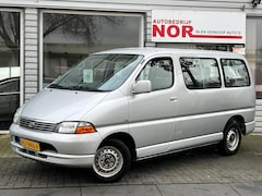Toyota HiAce - 2.5 D4-D 100 Exec. GEEN AIRCO