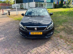Peugeot 308 SW - 1.2 PureTech Blue Lease Executive