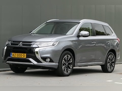 Mitsubishi Outlander - 2.0 PHEV Business Edition NAP Navi Camera Alcantara