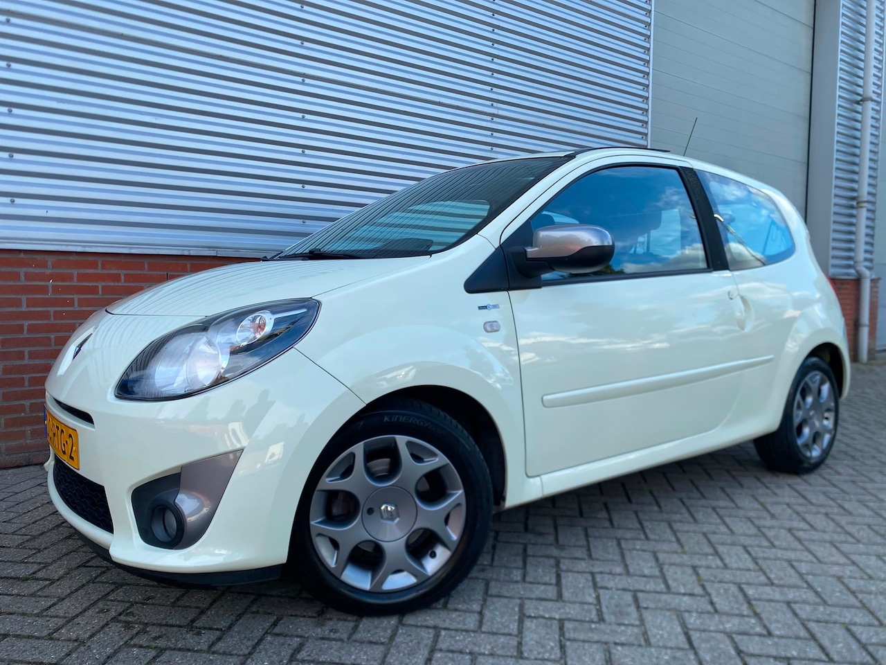 Renault Twingo - 1.2-16V Night & Day Panoramadak Airco Cruisecontrol - AutoWereld.nl