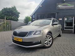 Skoda Octavia Combi - 1.6 TDI Greentech Ambition Business