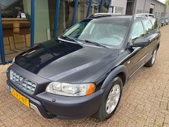 Volvo XC70 - 2.5 T Momentum AWD Automaat NL Auto