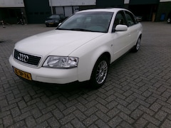 Audi A6 Limousine - 2.4 5V Advance benzine / LPG