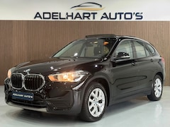 BMW X1 - XDrive25e eDrive Edition / Panorama dak / Cruise control / Navigatie full map / etc