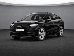 Audi Q4 Sportback e-tron - Advanced edition 204 PK · Hemelbekleding zwarte stof · Lendensteunen · Trekhaak elek. wegk