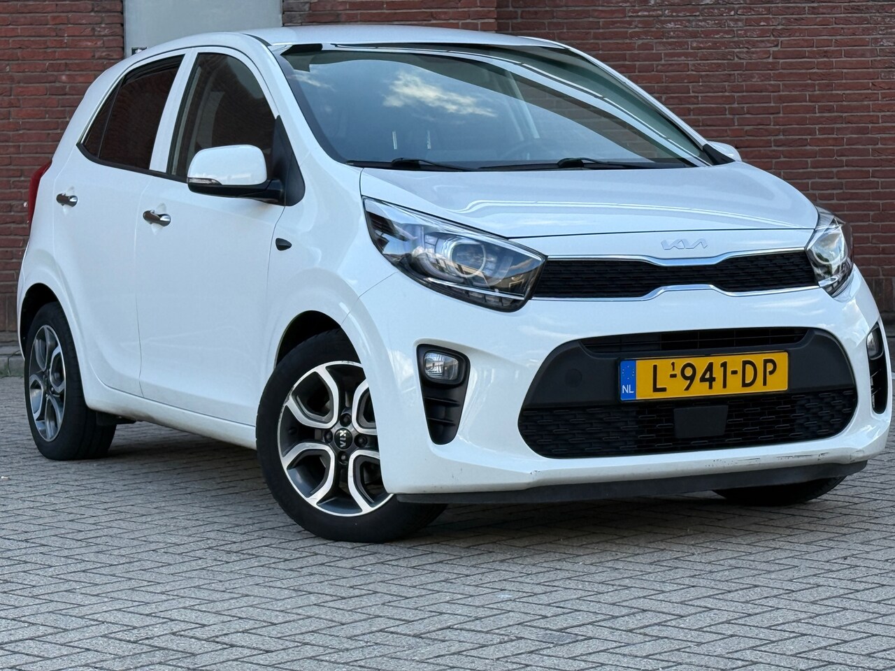 Kia Picanto - 1.0 DPi DynamicPlusLine | NAVI | APPLE CAR| R.CAMARA| CRUISE | BTW - AutoWereld.nl