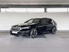 BMW i5 Touring - xDrive40 84 kWh