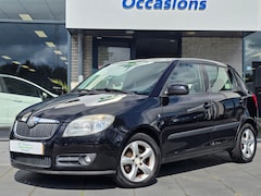 Skoda Fabia - 1.4-16V Ambiente - NAP - NIEUWE APK - 5-DEURS - LICHTMETAAL