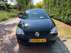 Volkswagen Polo - 1.4-16V Trendline, Airco, APK 25-03-2027