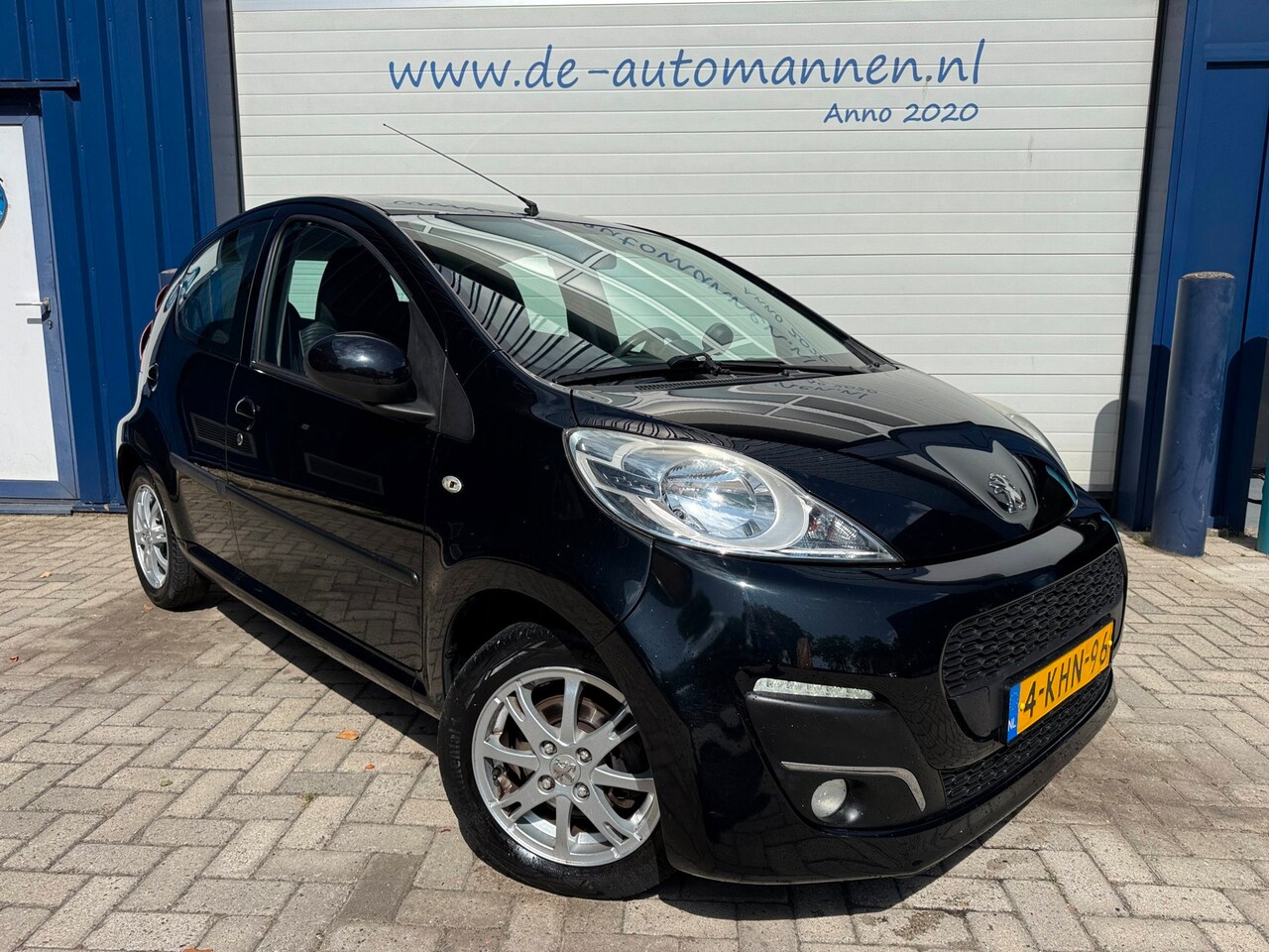 Peugeot 107 - 1.0 Active 5-drs / AIRCO / LED / LM VELGEN / APK 08-27 - AutoWereld.nl