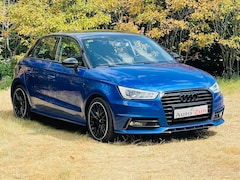 Audi A1 Sportback - 1.0 TFSI-S-Line/Automaat