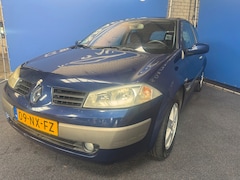Renault Mégane - 1.6-16V Dynamique Comfort Nieuwe APK