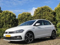 Volkswagen Polo - 1.0 TSI Highline Business R Automaat