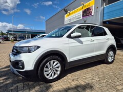 Volkswagen T-Cross - 1.0 TSI Life 70Kw / 95Pk