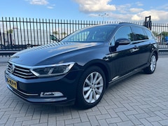 Volkswagen Passat Variant - 1.4 TSI DSG Highline Business Panorama Vol Opties