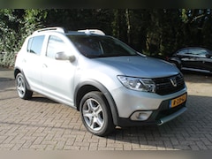Dacia Sandero Stepway - 0.9 TCe, Airco, TREHAAK, Camera, Navi, Garantie