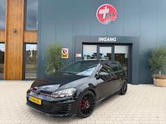 Volkswagen Golf - 2.0 TSI GTI