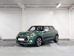 MINI 5-Deurs - Cooper | Parkeerassistent | Driving Modes | Stoelverwarming