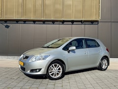 Toyota Auris - 1.6-16V Sol | Airco | Multifunct stuur | Elektr ramen | 5 - deurs | winterbandset