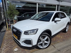 Audi Q2 - 35 TFSI S Edition, leuke auto met zeer weinig km
