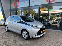 Toyota Aygo - 1.0 VVT-i x-joy