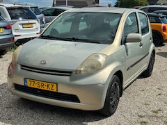 Daihatsu Sirion 2 - 1.3-16V Comfort Automaat Nieuwe Apk Motorisch Top Auto