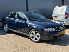 Audi A4 Limousine - 1.6 Pro Line met nwe APK