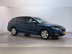 Skoda Octavia Combi - 1.0 e-TSI 110pk DSG Ambition Navigatie Trekhaak App-Connect DAB+
