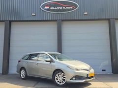 Toyota Auris Touring Sports - 1.8 Hybrid Aspiration, automaat, NAP, goede staat