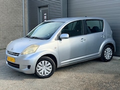 Daihatsu Sirion 2 - 1.3-16V Comfort