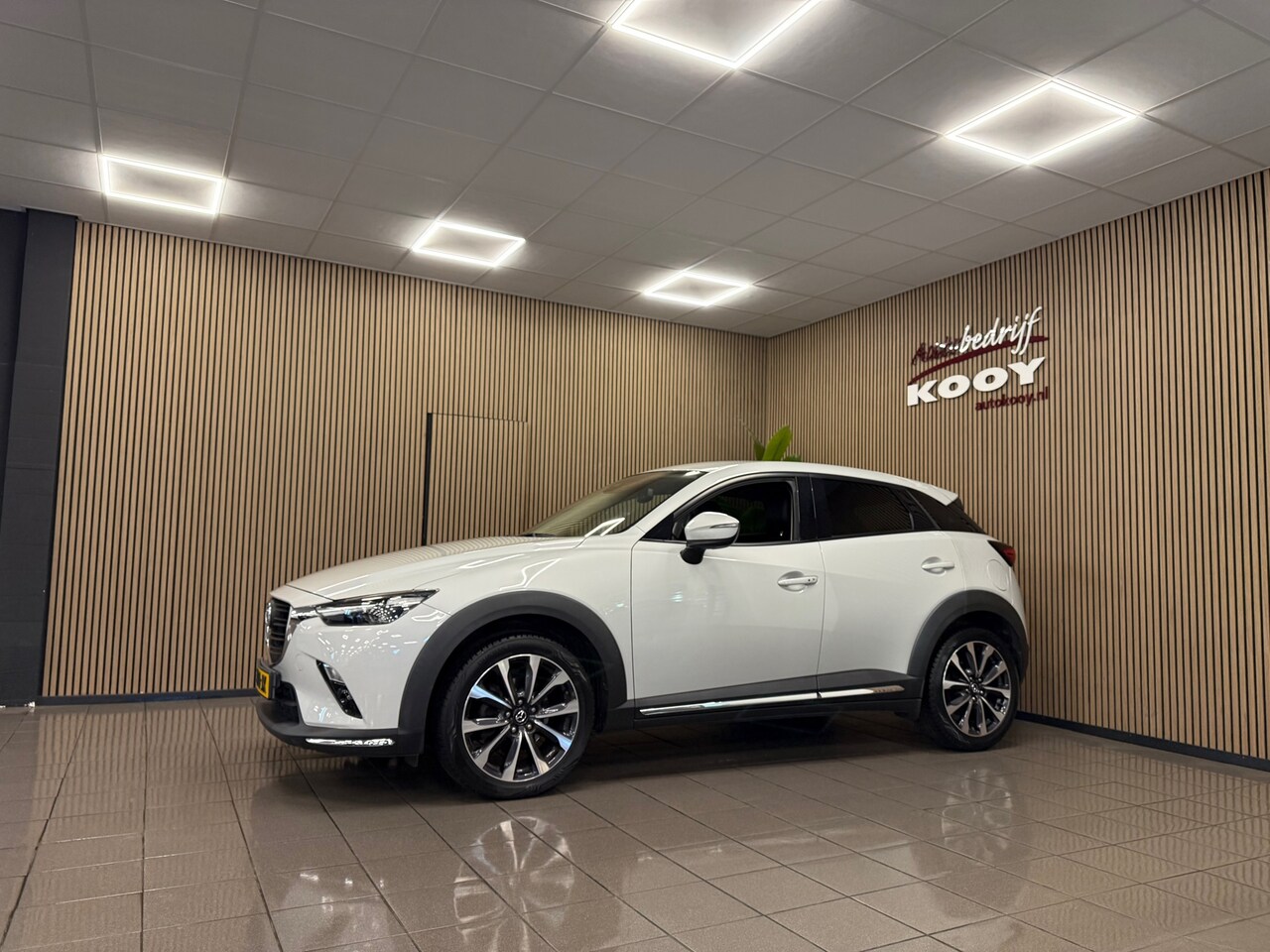 Mazda CX-3 - 2.0 SkyActiv-G 120 SkyLease * Dealer onderhouden / Navigatie / Camera / Stoelverwarming * - AutoWereld.nl