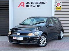 Volkswagen Golf - 1.4 TSI Highline Navigatie/Bluetooth