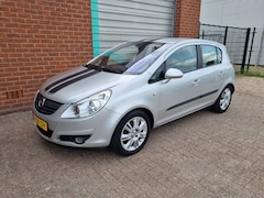 Opel Corsa - 1.4-16V Cosmo 5-Drs Airco Bj:2008 NAP