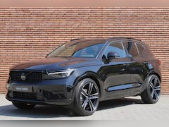 Volvo XC40 - B4 Plus Dark | Demo deal | Trekhaak | 21'' Heico Velgen | Panoramisch schuif-/ kanteldak |