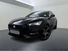 SEAT Leon - 1.5 TSI FR Launch Edition | 150 PK | Adaptive Cruise Control | Achteruitrijcamera | Keyles