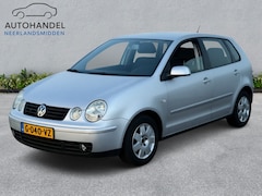 Volkswagen Polo - 1.4-16V Sportline airco stuurbekrachting elektrische ramen