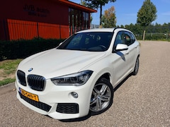 BMW X1 - SDrive18i M-sport, trekhaak