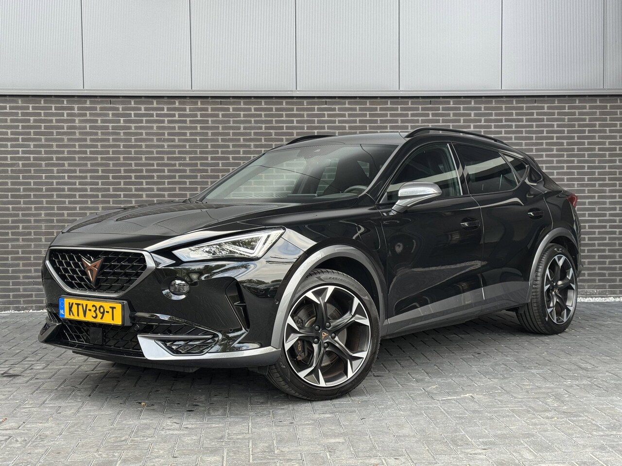 CUPRA Formentor - 1.4 e-Hybrid VZ Copper Edition 245pk - Navi | Camera | Dealer ond. - AutoWereld.nl